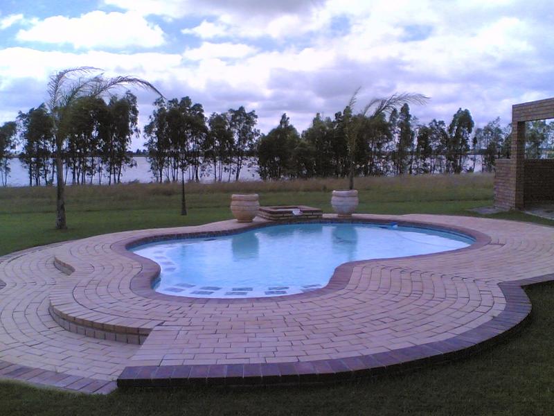 3 Bedroom Property for Sale in Oranjeville Free State